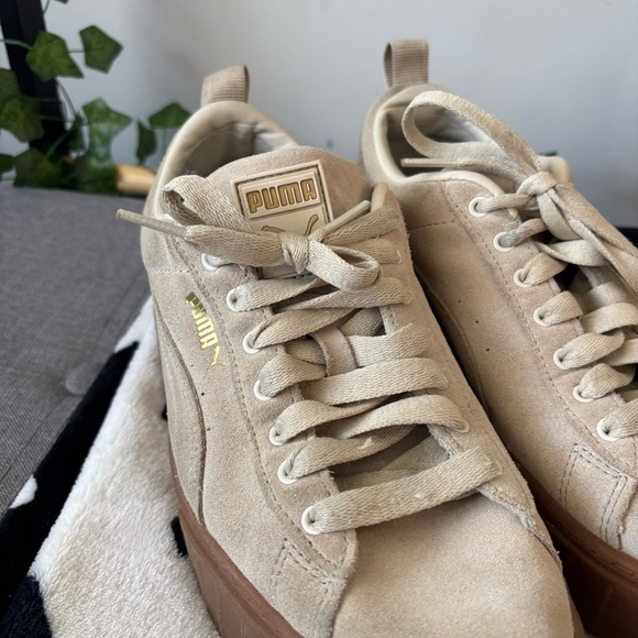 Puma Beige Platform Mayze Sneakers ~ size 8.5 - Picture 3 of 9